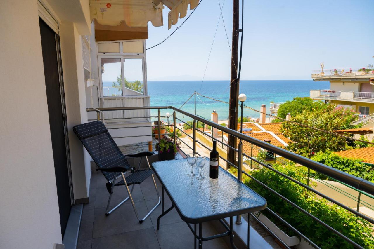 Zoe Seaview Apartment By Rentalspro - Nea Moudania Halkidiki Exteriör bild