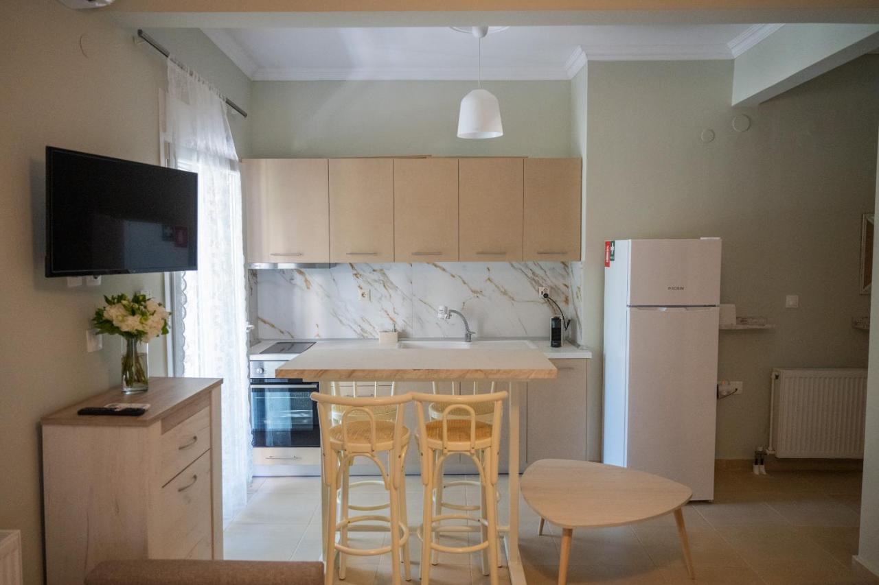 Zoe Seaview Apartment By Rentalspro - Nea Moudania Halkidiki Exteriör bild